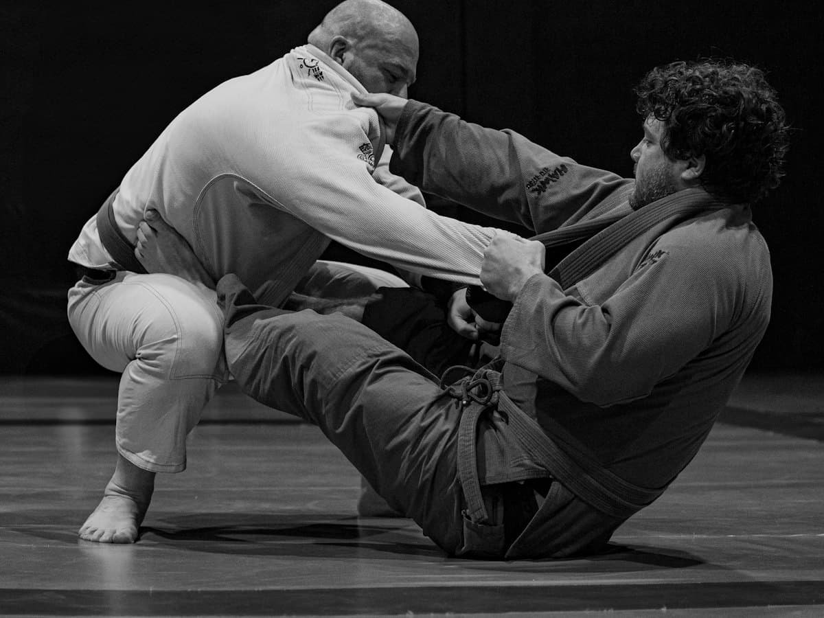Jiu-Jitsu Intermediário — Noite